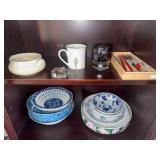 AAA056 Miscellaneous Japanese and Chinese Porcelain