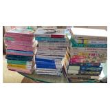 AAA227 - Japanese Language Books Featuring Columbo & Patricia Cornell