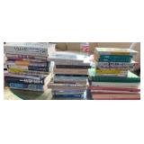 AAA229 - Japanese & English Language Books - Cookbooks , Arthur Hailey, & More 