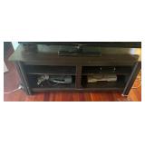 AAE003 Wood TV Stand