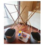 AAE409 -Wooden Clothes Hanger and Miscellaneous Household Items 