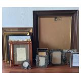 NFF004- Various Sizes Of Picture Frames 