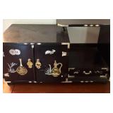 NFF071 Mother-of-pearl On Black Lacquerwear Jewelry Box