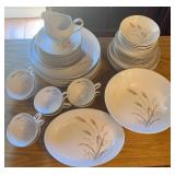 NFF100- 48 Pieces Vintage Bone China Harvest 1842 Spring Wheat