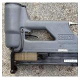 KKS008 Senco Model M2 Pneumatic Staple Gun  KKS008 Senco Model M2 Pneumatic Staple Gun