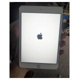 WST053 Apple "IPAD" and Accessories. See Pictures!