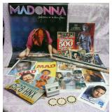 SAV007 Collectibles Books, Posters & Signed Items