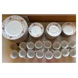 EAT014 - Tea Cups, Saucer, And Plates