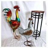 EAT095- Metal Country Chickens With Side Table 