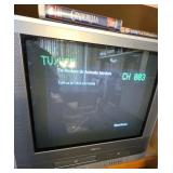 EAT113 - Vintage Toshiba 23" TV/DVD/VHS Combined, Perfect for Vintage Video Game Systems