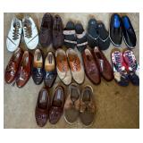 EAT293 Assortment Of Women’s Shoes And Slippers 7 1/2 Size