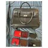EAT319 - Wallets And Bag
