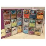 MMP029 Binder Full Of Over 880 Pokémon Trading Cards 