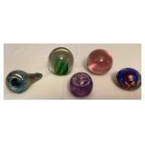 MMP053 Five Art Glass Paperweights 