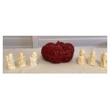 MMP054 Carved Chinese Collectibles