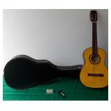 MCS032 Acoustic 36" Folk Guitar with Hard Case & Accessories