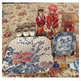 HKF019 Miscellaneous Japanese Dishware And Dolls 