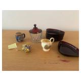 HKF181 - Assortment of Kitchen cups/pots & plates 