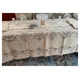 HKF184 - A Table Setting Fit For A Queen 