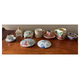 HKF206 Assortment Of Mini Tea Cups 