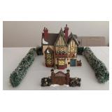 HKF267 Heritage Village Collection Holiday Tabletop Decor