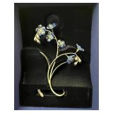 HKF354- Swarovski Crystal Collectibles “Danuba Flower” in Original Box