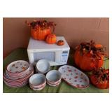 KCT023 Microwave and Beautiful Autumn Dinnerware