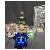 EHE081- Small Assortment of Decor 