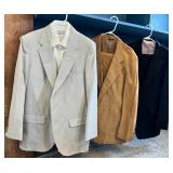 EFF122 Levi’s Corduroy 1980’s & Black & Tan 1990’s Men’s Suits 