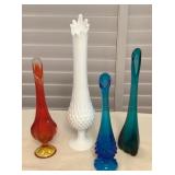 MHH025 Four Vintage Swung Glass Vases