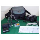 FD046 Olympus Camedia C-5060 Wide Zoom Digital Camera & Accessories