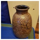 EBE008- Brown Ceramic Art Pottery Vase