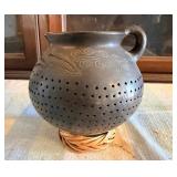EBE030 - Olla Nixtamal Vase + Stand 