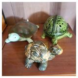 EBE044- Three Decorative Turtles