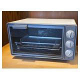 EBE045 - Vintage DeLonghi Toaster Oven 