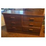 EBE064 - 6-Drawer Dresser 