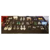EBE105- Costume Jewelry Earrings
