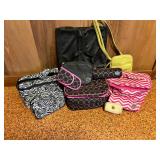 EBE121 Caboodles Makeup Bags! 