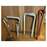 EBE244 Wooden And Metal Canes & Assistant Bars