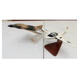 PHS114 - Two USAF Fighter Planes Model Toys 