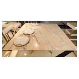 WGG114 Magnificent Marble Table with Round Tray Accessories 