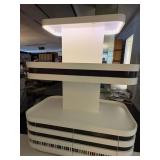 WGG152 White Display Table
