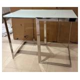 WGG198 (2) Display Stands