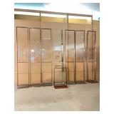 WGG232 Eight Plexiglass And Metal Display Frames