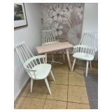 WGG368 Small Table With Three Chairs