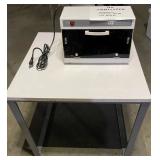WGG532 UV Sanitizer & Table 