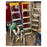WGG561 Four Aluminum Step Ladders 