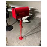WGG572 Red Mailbox
