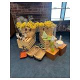 WGG642 Apothecary And Floral Inspired Decor