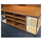 WGG648 Lighted Display Stand